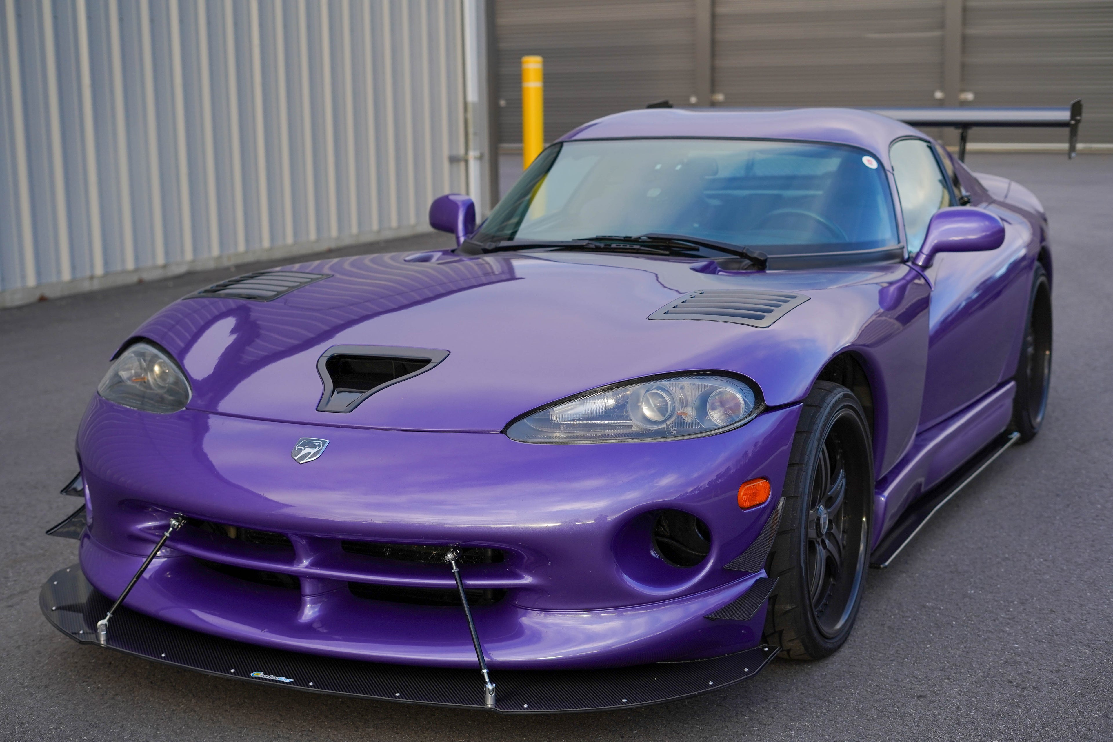 Carbon Envy Front Splitter for Dodge Viper GTS